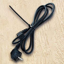 Verschiedene Netzstecker Für Laufband